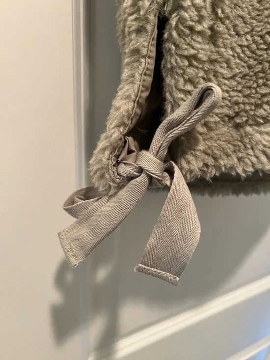 fab'rik sage green Sherpa Snap-Front Vest - Picture 4 of 4